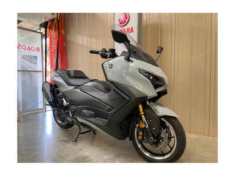 YAMAHA XP T-MAX 560 TECH MAX
