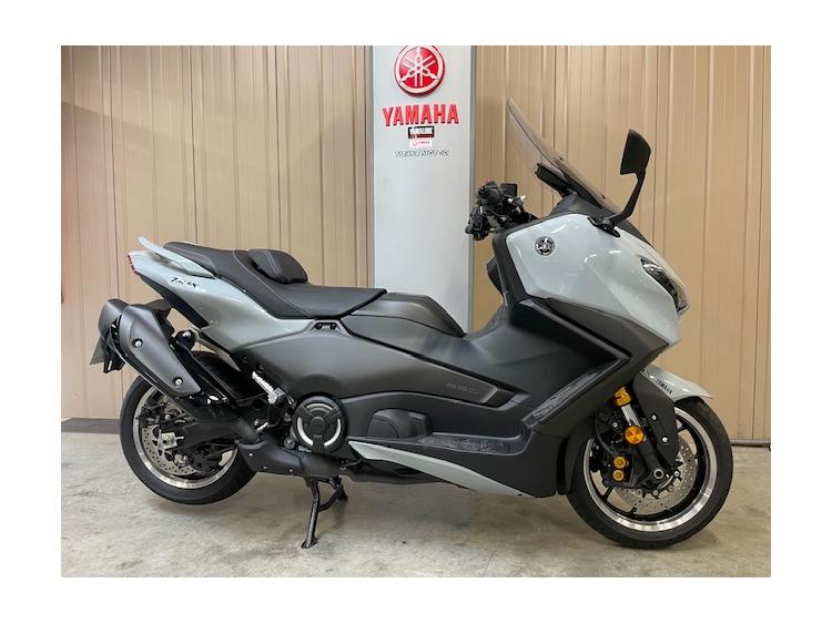 YAMAHA XP T-MAX 560 TECH MAX