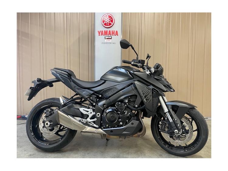 SUZUKI GSX-S 950