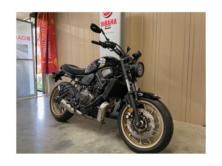 YAMAHA XSR 700